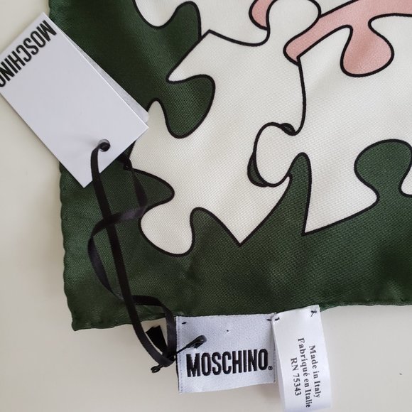 NWT Moschino 100% Silk Scarf Teddy Bear Toy Puzzle Piece - Picture 4 of 5